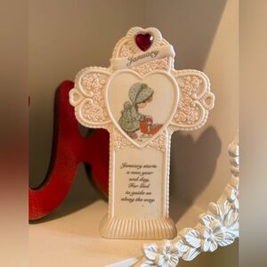 Precious Moments JANUARY Heart Cross Plaque with Girl Illustration -